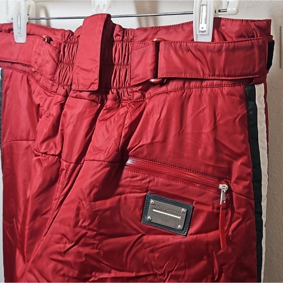Dolce & Gabbana
Dolce & Gabbana Red Hooded Puffer Jacket L and pants L - Picture 13 of 16